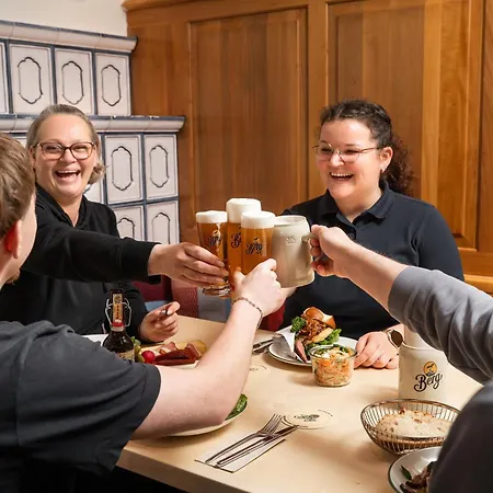 Marktplatz-hotel Ochsen 3* 에힌겐