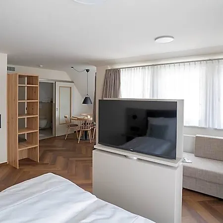 Marktplatz-hotel Ochsen 埃英根